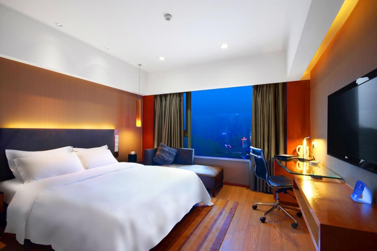 แกรนด์ เมอเคียว ตงกวน ฮิวแมน บาย แอคคอร์ Hotel ภายนอก รูปภาพ